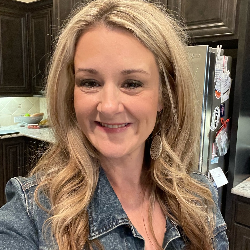 Meet your Posher, Dana